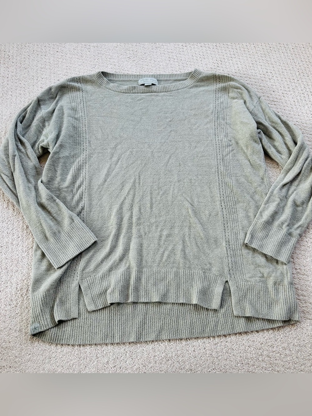 Barefoot dreams Soft Lightweight Sage Green Women's Sweater